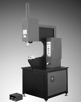 液壓鉚接機鉚接后出現(xiàn)裂紋的原因有哪些？