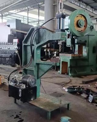 如何確保液壓鉚接機(jī)的鉚接質(zhì)量？先選對(duì)設(shè)備！ 圖2