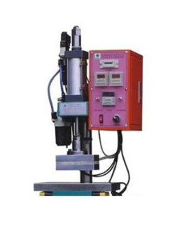 氣壓鉚接機(jī)怎么調(diào)壓力？丹峰機(jī)械科普！